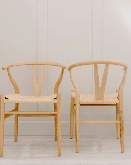 Lars Wishbone Chair in Elm, Natural