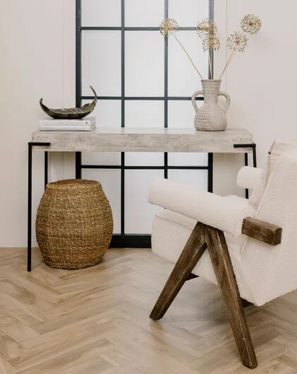 Roma console table