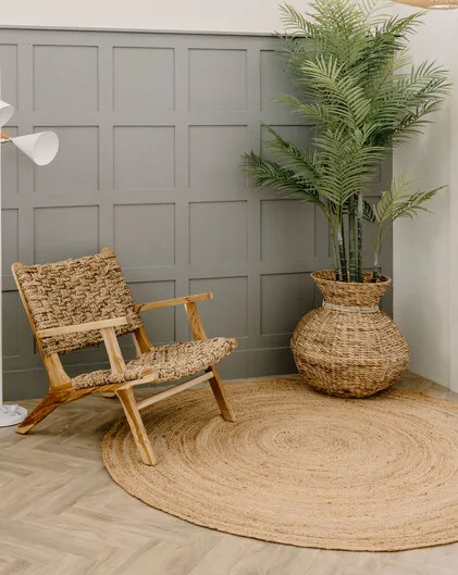 Amira Round Large Hand Braided Jute Rug