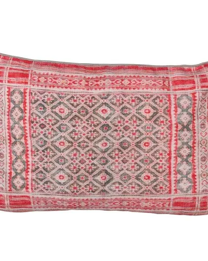 Amaya diamond patterned cushion with piping