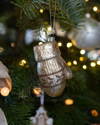 Vintage Look Mitten Bauble