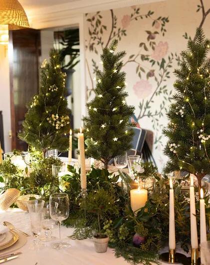 Pretty Micro Lights with Gold Wire