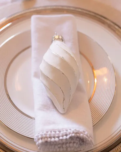 Porcelain Twist Bauble