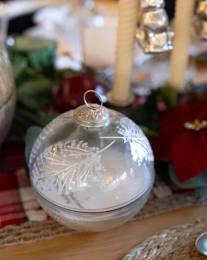 Exquisite Glass Candle Pot with Hand Painted Decoration (Silver, Small) Cedar scent