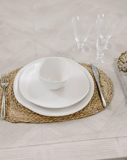 Natural Seagrass Placemats (set of 4)